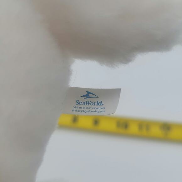 Sea World Shamu Shop White Seal Pup Stuffed Animal - 8" Plush - Picture 4 of 5